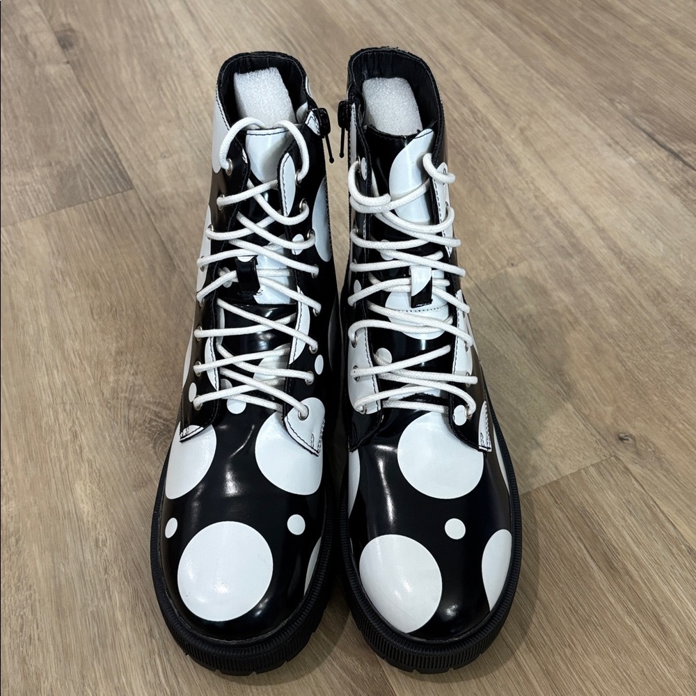 NEW Women’s Allegra K Polka Dot Combat Boots - Picture 2 of 5